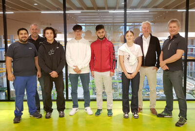 ZIMM-Lehrlingsstart-2022-Gruppenbild-Quer ZIMM-Lehrlingsstart-2022-Gruppenbild-Quer