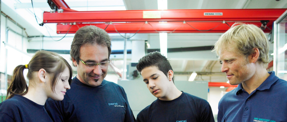 Perzi Kunsstoff GmbH Perzi Kunsstoff GmbH
