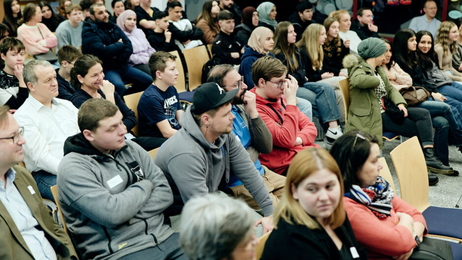 Gewerbeverein an MS_2024_medium@MiroKuzmanovic(25) Gewerbeverein an MS_2024_medium@MiroKuzmanovic(25)