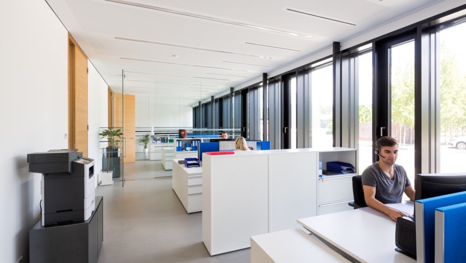 Kugelfink Arbeitsplatz Kugelfink Arbeitsplatz
