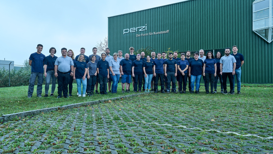 PERZI Team_10-2021_02 PERZI Team_10-2021_02